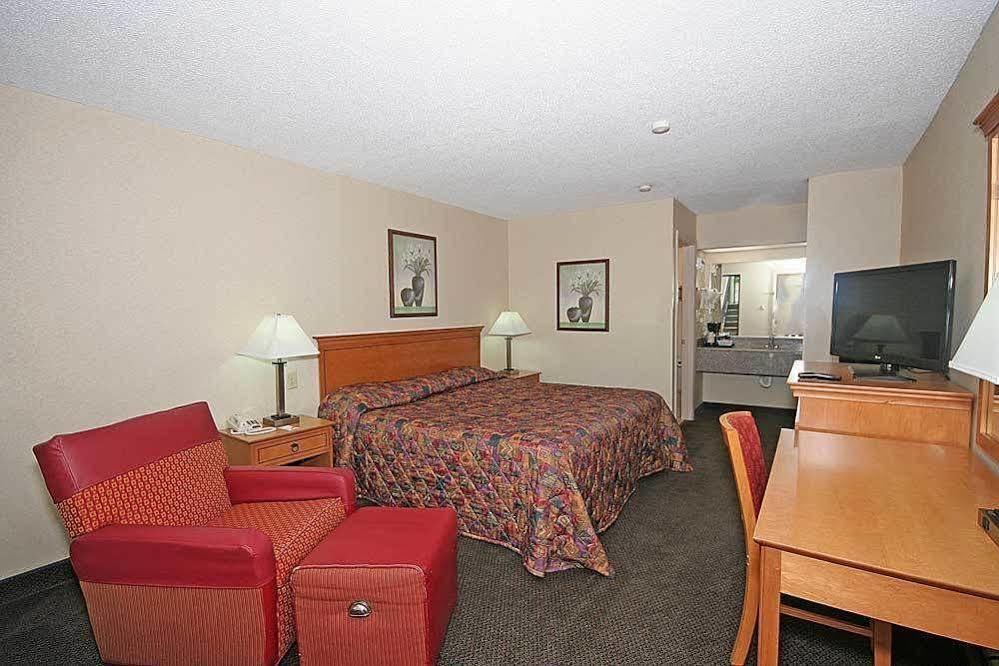 Carolina Inn Of Lake Norman موورسفيل المظهر الخارجي الصورة